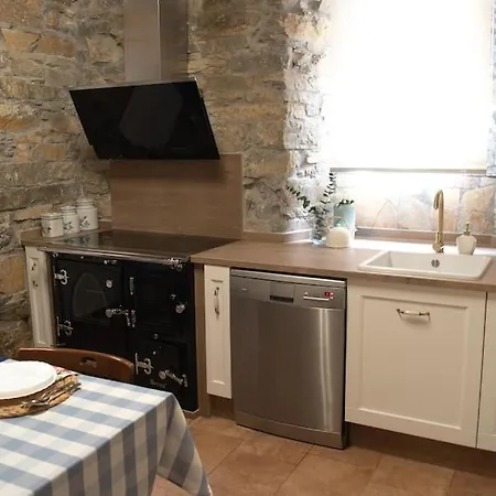 Casa Arturo 特里亚卡斯特拉